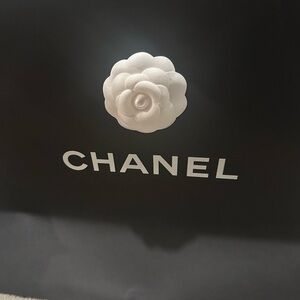 Chanel White Ribbon with Camellia and shopping bag